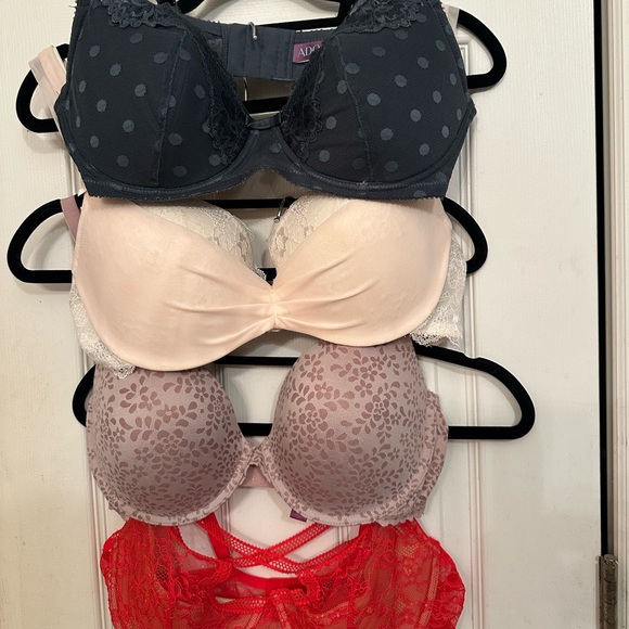 Adore Me Black Cream Bras Intimates Collection - Picture 1 of 5
